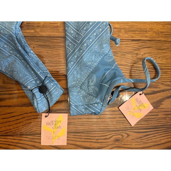 Skatie Clark Phoenix Blur Mya Swim Bikini - Picture 5 of 6